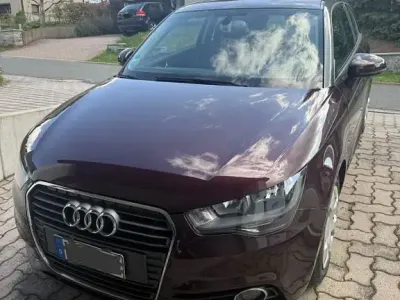 Gebraucht Audi A1 86 PS (63 kW) 2015 Violet Kleinwagen