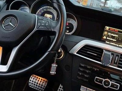 Gebraucht Mercedes C200 Avantgarde 136 PS (100 kW) 2013 Grau Limousine