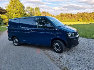 Gebraucht VW Multivan 140 PS (102 kW) 2009 Blau Van / Kleinbus