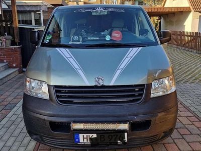 Second-hand VW Transporter 131 CP (96 kW) 2004 Verde Van