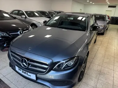 Gebraucht Mercedes E220 194 PS (142 kW) 2019 Grau Limousine