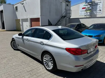 Usata BMW 520 Luxury Line 184 CV (135 kW) 2018 Argento Berlina