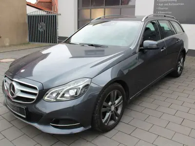 Gebraucht Mercedes E300 Avantgarde 204 PS (150 kW) 2014 Grau Kombi