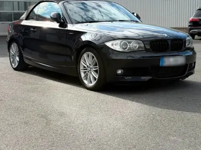 Gebraucht BMW 120 Advantage 197 PS (144 kW) 2009 Schwarz Kleinwagen
