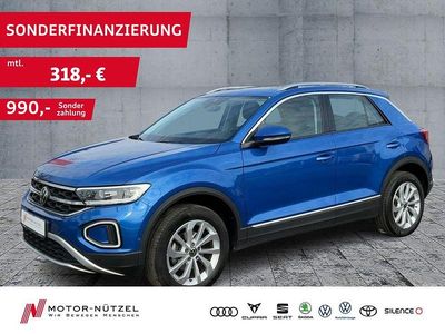Second-hand VW T-Roc Style 116 CP (85 kW) 2022 Albastru SUV