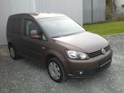 Usata VW Caddy Comfortline 105 CV (77 kW) 2012 Marrone Monovolume