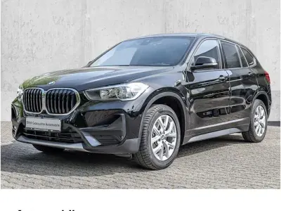 Gebraucht BMW X1 Advantage 136 PS (100 kW) 2022 Schwarz SUV