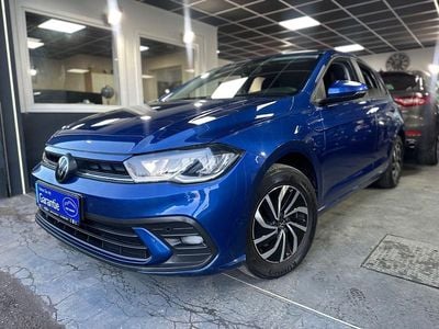 Używany VW Polo Basis 80 KM (58 kW) 2022 Niebieski Hatchback