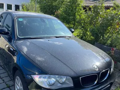 Gebraucht BMW 116 116 PS (85 kW) 2006 Schwarz Kleinwagen