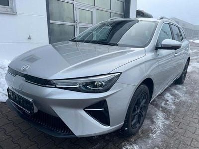 Silber Gebraucht 2022 MG MG5 EV Luxury Kombi | 16.690 € (Fairer Preis)