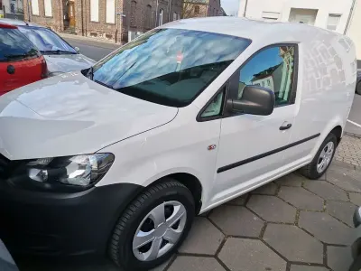 Gebraucht VW Caddy 102 PS (75 kW) 2017 Weiß Van / Kleinbus