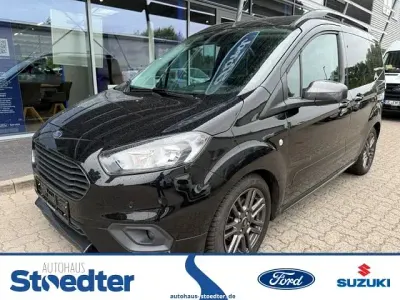Gebraucht Ford Tourneo Courier Sport 101 PS (74 kW) 2022 Schwarz Van / Kleinbus