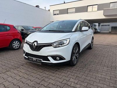 Weiß Gebraucht 2017 Renault Scénic IV Intens Van / Kleinbus | 9.995 € (Fairer Preis)