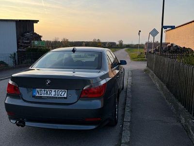 Second-hand BMW 523 177 CP (130 kW) 2005 Gri Berlinǎ