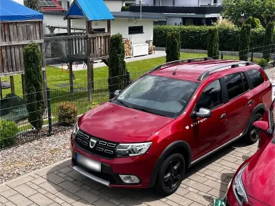 Gebraucht Dacia Logan MCV Stepway 101 PS (74 kW) 2020 Rot Kombi