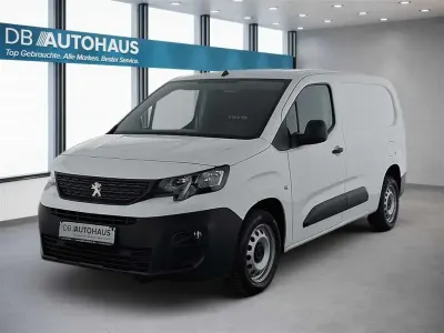 Gebraucht Peugeot Partner Premium 102 PS (75 kW) 2021 Weiß Van / Kleinbus