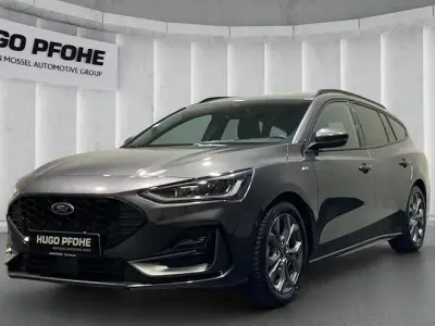 Gebraucht Ford Focus ST-Line X 155 PS (114 kW) 2024 Grau Kombi