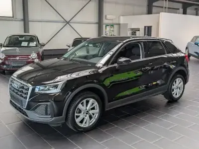 Gebraucht Audi Q2 160 PS (117 kW) 2022 Schwarz SUV