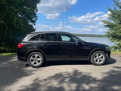 Mercedes GLC220