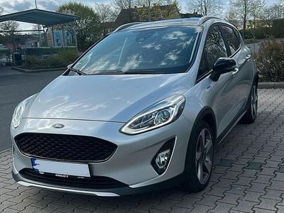 Gebraucht Ford Fiesta Active 101 PS (74 kW) 2019 Silber Kleinwagen
