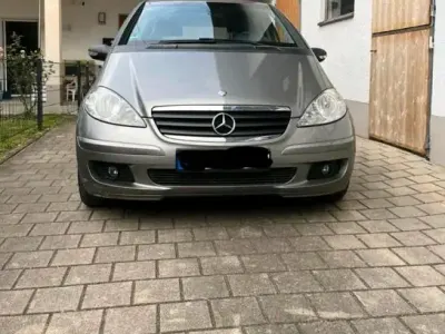 Używany Mercedes A170 116 KM (85 kW) 2007 Złoty Hatchback
