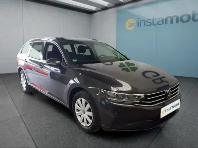 Gebraucht VW Passat 150 PS (110 kW) 2021 Grau Kombi
