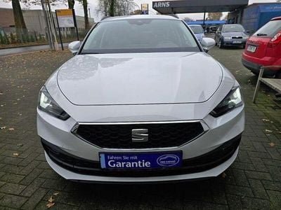 Gebraucht Seat Leon Style 131 PS (96 kW) 2022 Weiß Kombi