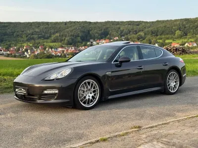 Gebraucht Porsche Panamera S Sport 400 PS (294 kW) 2010 Carbongrau Kleinwagen