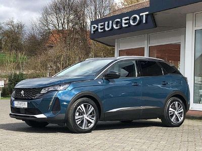 Gebraucht Peugeot 3008 181 PS (133 kW) 2022 Lackierung blau celebes/metall SUV