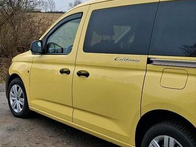 Gebraucht VW Caddy Maxi California 116 PS (85 kW) 2025 Gelb Van / Kleinbus