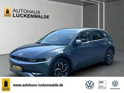 Gebraucht Hyundai Ioniq 125 kW (170 PS) 2022 Grün Kleinwagen