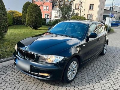 Second-hand BMW 118 143 CP (105 kW) 2010 Negru Hatchback