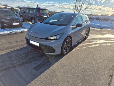 Grau Gebraucht 2023 Cupra Born Kleinwagen | 22.999 € (Guter Preis)