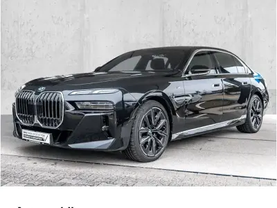 Gebraucht BMW 730L Executive 286 PS (210 kW) 2025 Schwarz Limousine