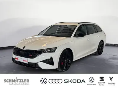 Usata Skoda Octavia RS 265 CV (194 kW) 2025 Bianco Station wagon