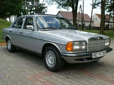 gebraucht Mercedes E280 w123