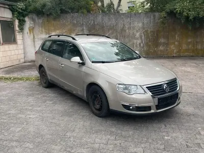 Gebraucht VW Passat 140 PS (102 kW) 2008 Andere farben Kombi