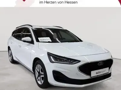 Gebraucht Ford Focus Cool & Connect 120 PS (88 kW) 2022 Frostweiss Kombi