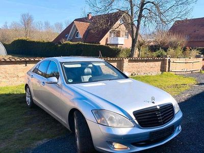Gebraucht Mercedes S320 265 PS (194 kW) 2007 Silber Limousine