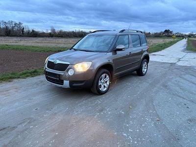 Gebraucht Skoda Yeti 105 PS (77 kW) 2010 Braun SUV