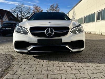 Mercedes E63 AMG