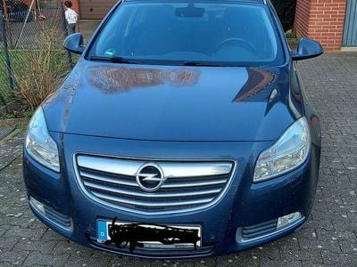Gebraucht Opel Insignia Edition 140 PS (102 kW) 2009 Blau Kombi