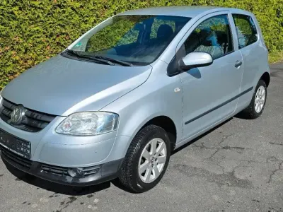 Gebraucht VW Fox 75 PS (55 kW) 2008 Silber Kleinwagen