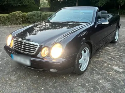 Gebraucht Mercedes CLK200 Avantgarde 163 PS (119 kW) 2001 Blau Cabrio