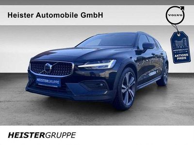 Gebraucht Volvo V60 CC Plus 197 PS (144 kW) 2023 Schwarz Kombi