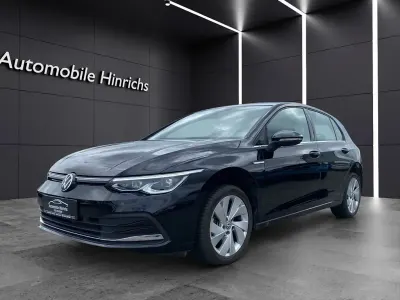 Gebraucht VW Golf VIII Style 131 PS (96 kW) 2022 Schwarz Limousine