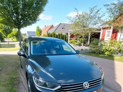Gebraucht VW Passat Comfortline 150 PS (110 kW) 2015 Grau Kombi