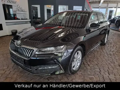 Gebraucht Skoda Superb Style 150 PS (110 kW) 2024 Schwarz Kombi