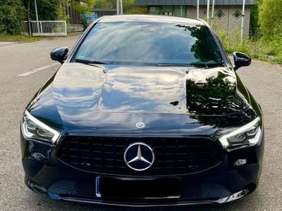 Mercedes CLA200