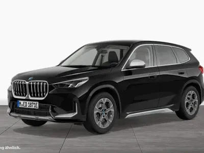 Usata BMW iX1 Performance 200 kW (272 CV) 2023 Nero SUV